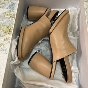 Reike Nen nude shoes New with Box